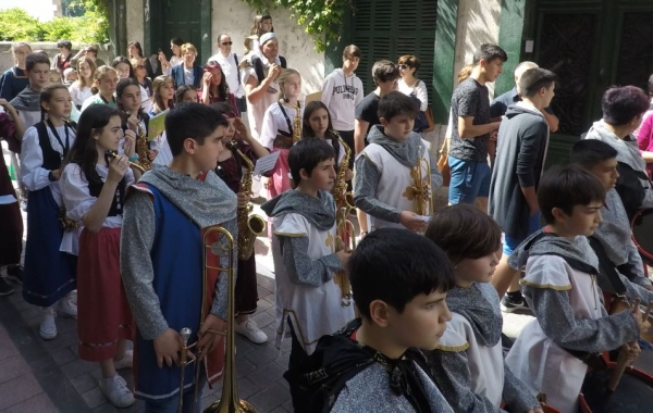 Banda de OME en la Feria Medieval de Ordizia